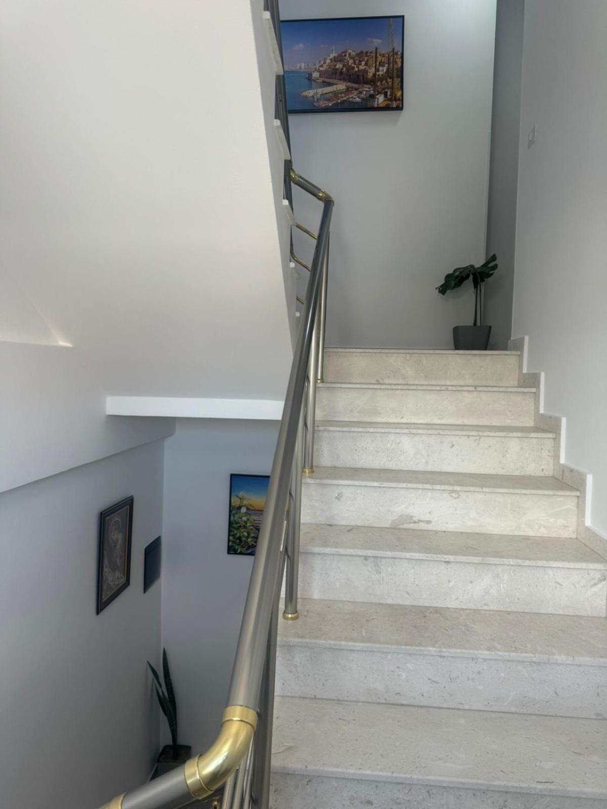 Vila Brilant Vlorë Екстериор снимка