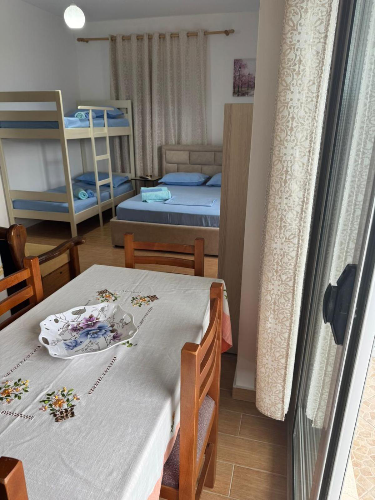 Vila Brilant Vlorë Екстериор снимка