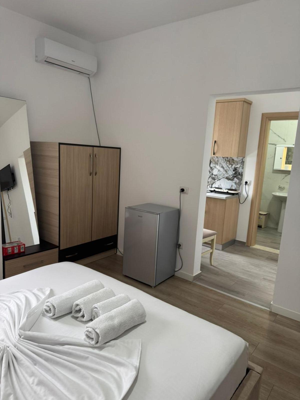 Vila Brilant Vlorë Екстериор снимка